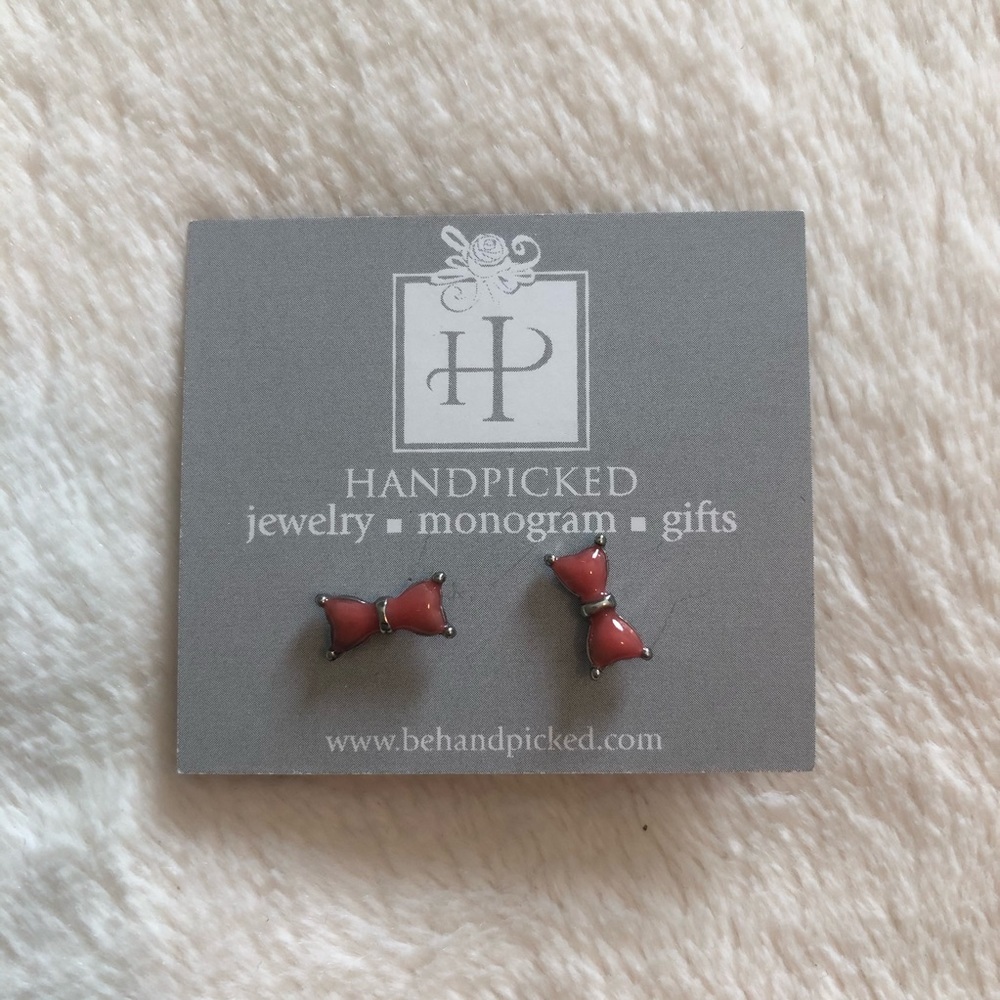 Handpicked Pink Bow Stud Earrings Silver Tone NWT - Picture 3 of 3